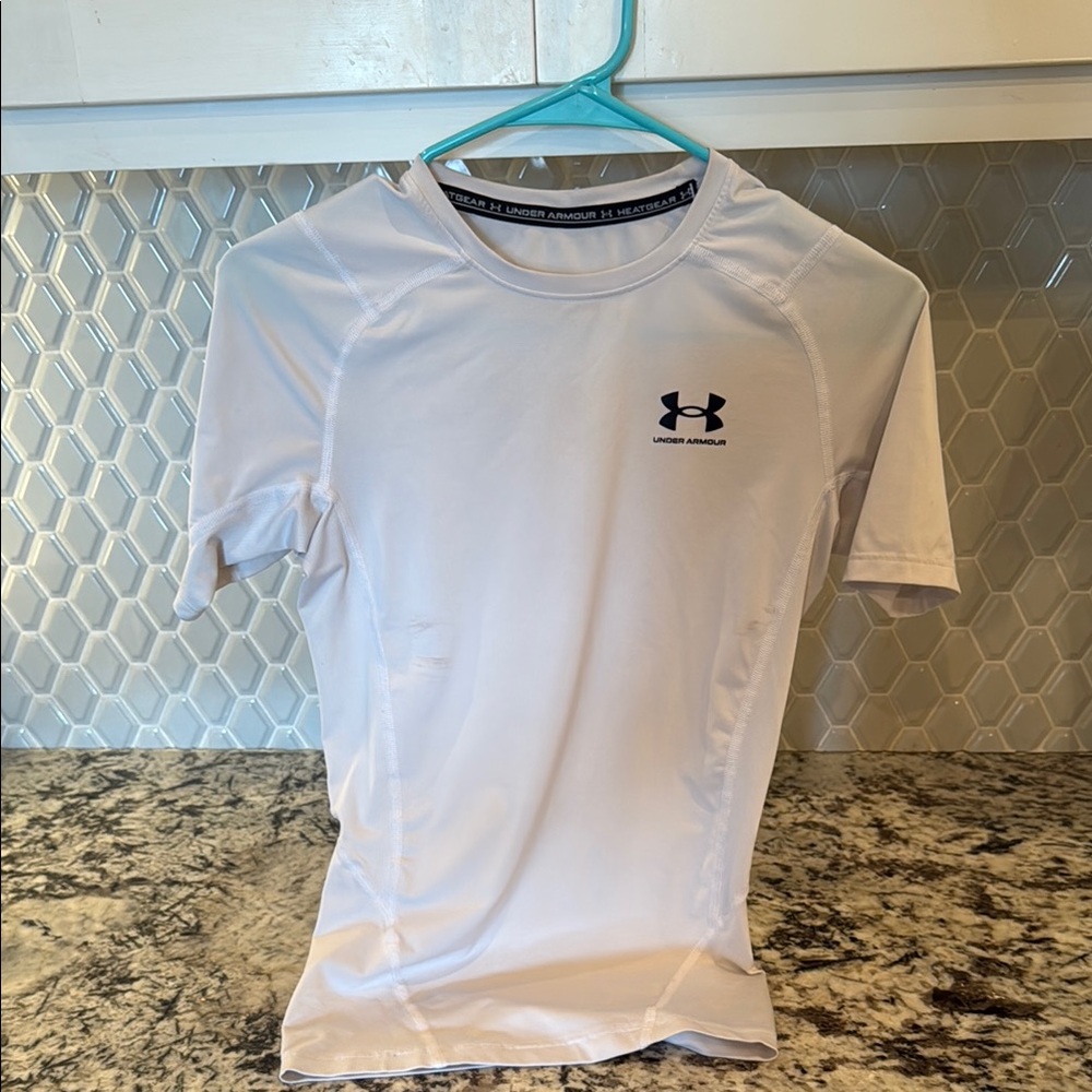 Under Armour White Short Sleeve Performance Tee